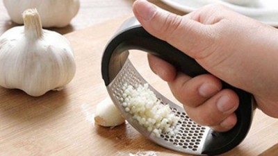 나만의 셰프가 되는 마법! 득템 휴대용 마늘다지기 후기